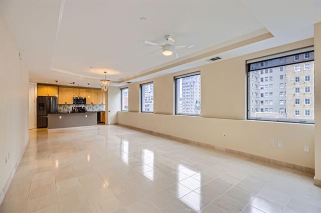 property at 1505 Elm St