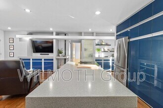 10327 Orchard Park Dr W in Indianapolis, IN - Building Photo - Building Photo