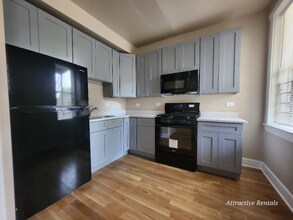 1434 W Marquette Rd in Chicago, IL - Building Photo - Building Photo