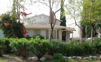 418 Allen Ave in Glendale, CA - Building Photo - Building Photo