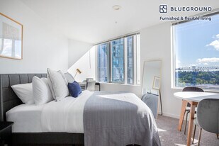 288 106th Ave NE in Bellevue, WA - Building Photo