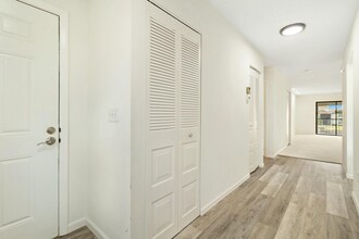 21863 Arriba Real in Boca Raton, FL - Building Photo - Building Photo