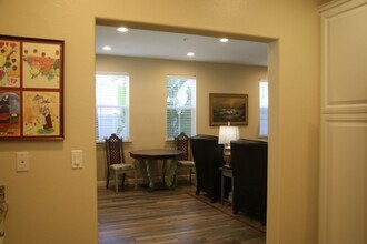 3591 Sacramento Dr in San Luis Obispo, CA - Building Photo - Building Photo