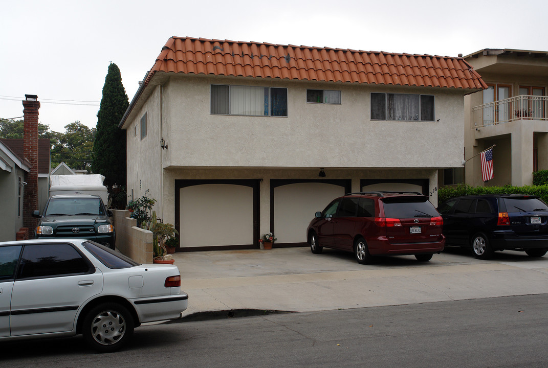 218 Whiting St in El Segundo, CA - Building Photo