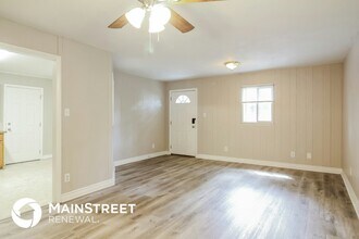 9279 6th Ave in Jacksonville, FL - Building Photo - Building Photo