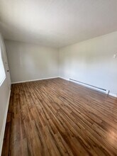 109 Tandy Dr in Clarksville, TN - Foto de edificio - Building Photo