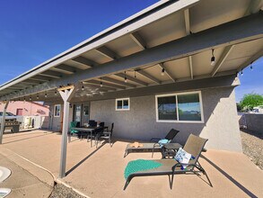 3429 Offshore Dr in Lake Havasu City, AZ - Foto de edificio - Building Photo