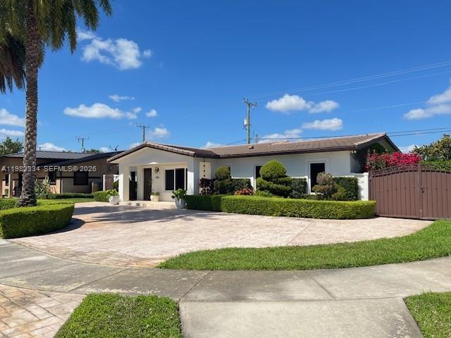 7901 NW 171st St in Hialeah, FL - Building Photo - Building Photo