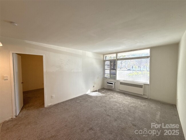 2126 E 7th St in Charlotte, NC - Building Photo - Building Photo