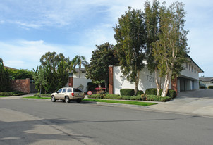 East Bay Villas Apartments