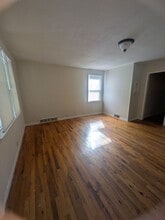 3017 E 8th St in Kansas City, MO - Building Photo - Building Photo
