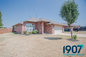 6833 NW 157th St in Edmond, OK - Building Photo - Building Photo