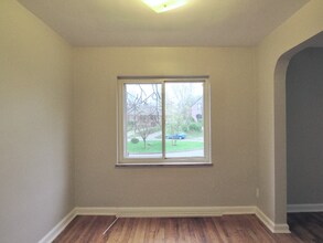 3647 Ravenwood Ave in Cincinnati, OH - Building Photo - Building Photo
