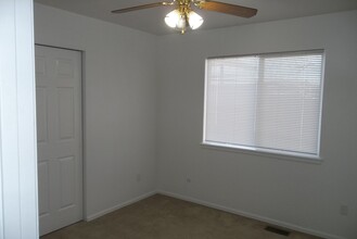 1371 Westwood Dr in Windsor, CO - Building Photo - Building Photo