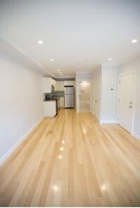 296 Beacon St, Unit 3 in Boston, MA - Foto de edificio - Building Photo