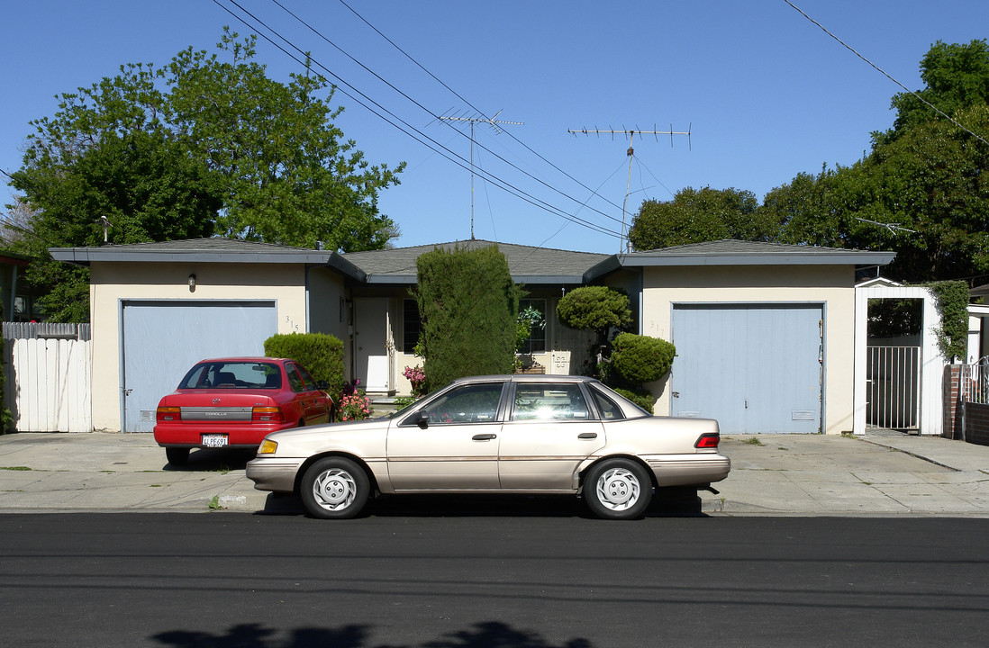 315 Buckeye St in Redwood City, CA - Building Photo