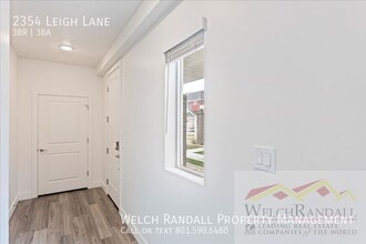 2354 Leigh Ln in West Haven, UT - Foto de edificio - Building Photo