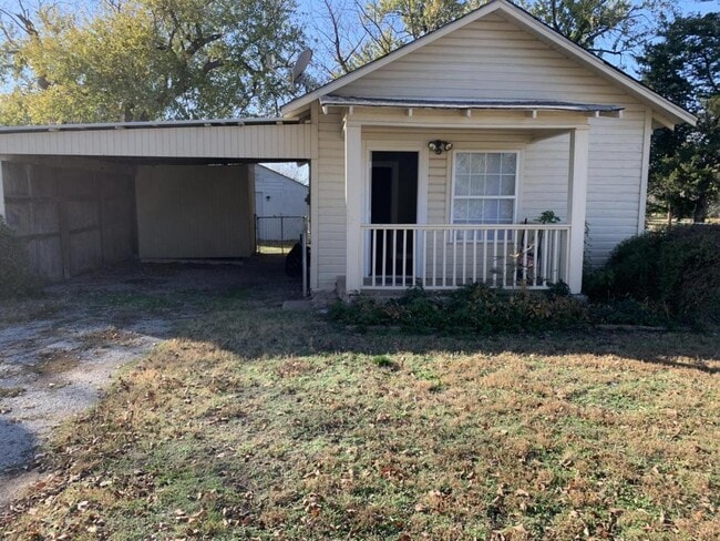 property at 300 Perry St