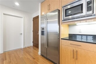 1 W Exchange St in Providence, RI - Building Photo - Building Photo