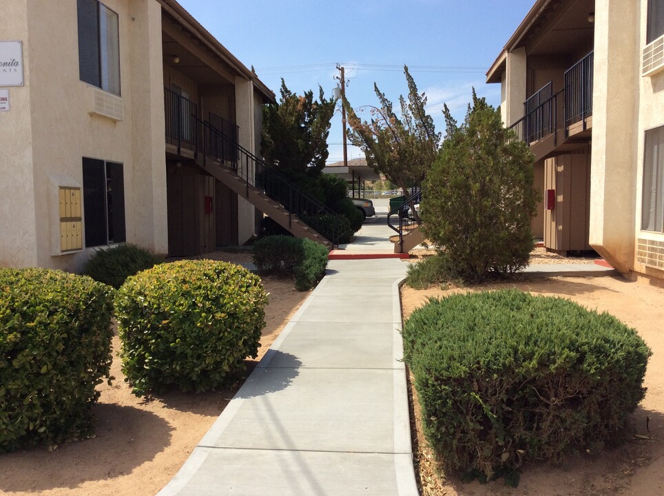 West Palmdale Apartments in Palmdale, CA - Foto de edificio