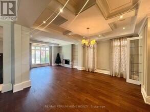 193 Olive Ave in Toronto, ON - Building Photo - Building Photo