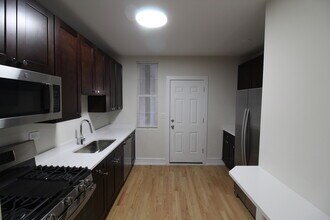 6307 N Mozart St in Chicago, IL - Building Photo - Building Photo