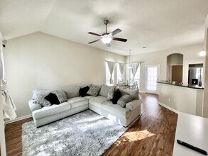 15427 Baker Meadow Loop in College Station, TX - Building Photo - Building Photo