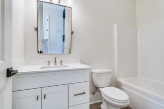 310 Edsall Ln in Lafayette, LA - Building Photo - Building Photo