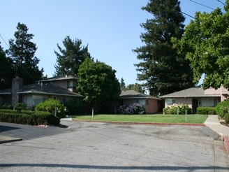 980-990 Alice Ln in Menlo Park, CA - Building Photo - Building Photo