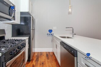 128 Bremen St, Unit 1 in Boston, MA - Foto de edificio - Building Photo