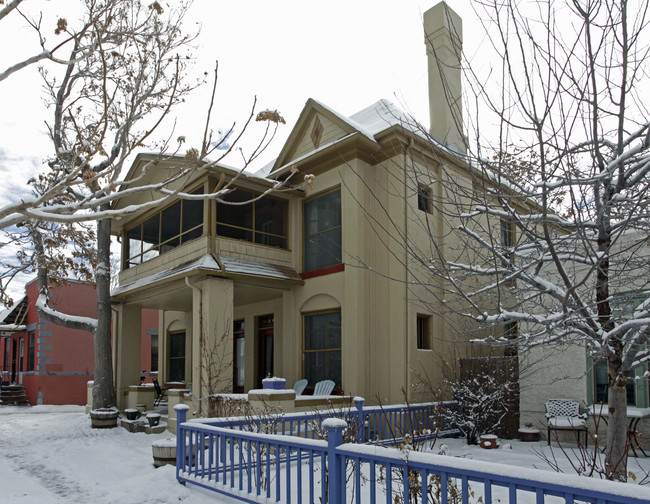 126 W Bayaud Ave in Denver, CO - Foto de edificio - Building Photo