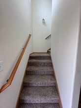 337-339 Tracy Ct in Monmouth, OR - Building Photo - Building Photo