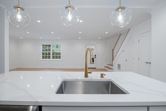 82 Josephine Evaristo Ave in Greenwich, CT - Building Photo - Building Photo