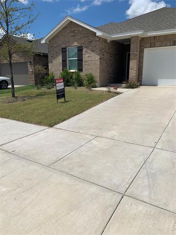 1843 McCree St in Forney, TX - Building Photo - Building Photo