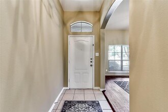 10283 Limbercost Ln in Frisco, TX - Foto de edificio - Building Photo
