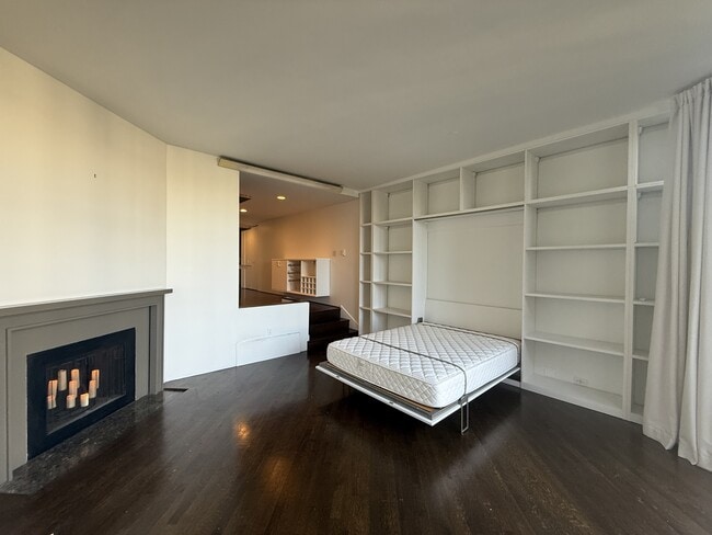 property at 1255 California St