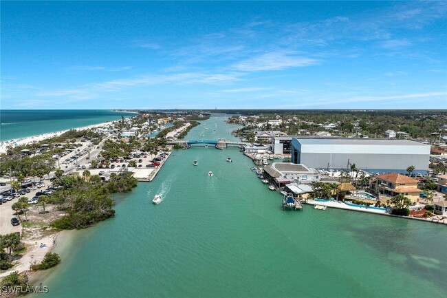 413 Pameto Rd in Nokomis, FL - Building Photo - Building Photo