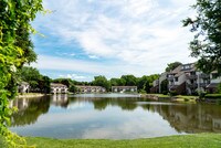 Building Photo - Old Farm Shores Apartments in Grand Rapids, Michigan