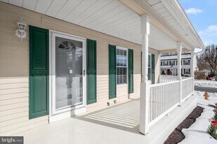 9500 Windbeat Way in Columbia, MD - Building Photo