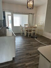 814 E Pine St in Mahanoy City, PA - Foto de edificio - Building Photo