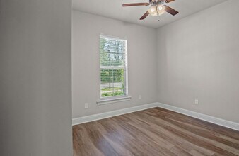 7324 Kenilworth Crossing Ave in Baton Rouge, LA - Building Photo - Building Photo