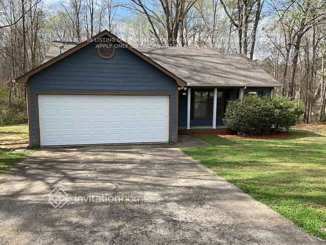 property at 635 Tryon Pl