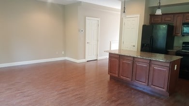 560 SW State St in Pullman, WA - Building Photo - Building Photo