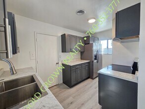 386 San Diego Ave in El Centro, CA - Building Photo - Building Photo