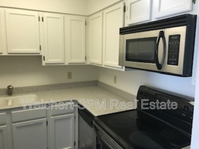 property at 109 N Main St