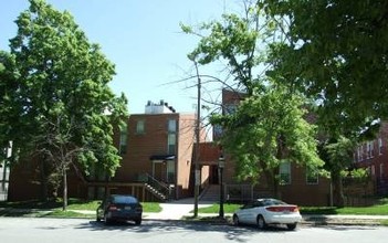 Maryland Lofts in St. Louis, MO - Foto de edificio - Building Photo