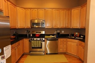 5349 N Kenmore Ave, Unit M00H in Chicago, IL - Building Photo - Building Photo