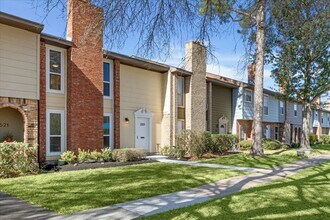 1525 Bonanza Rd in Houston, TX - Building Photo - Building Photo