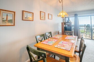 1311 Lake Park Blvd S in Carolina Beach, NC - Building Photo - Building Photo