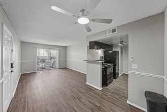 Magnolia Apartments in Orlando, FL - Building Photo - Building Photo